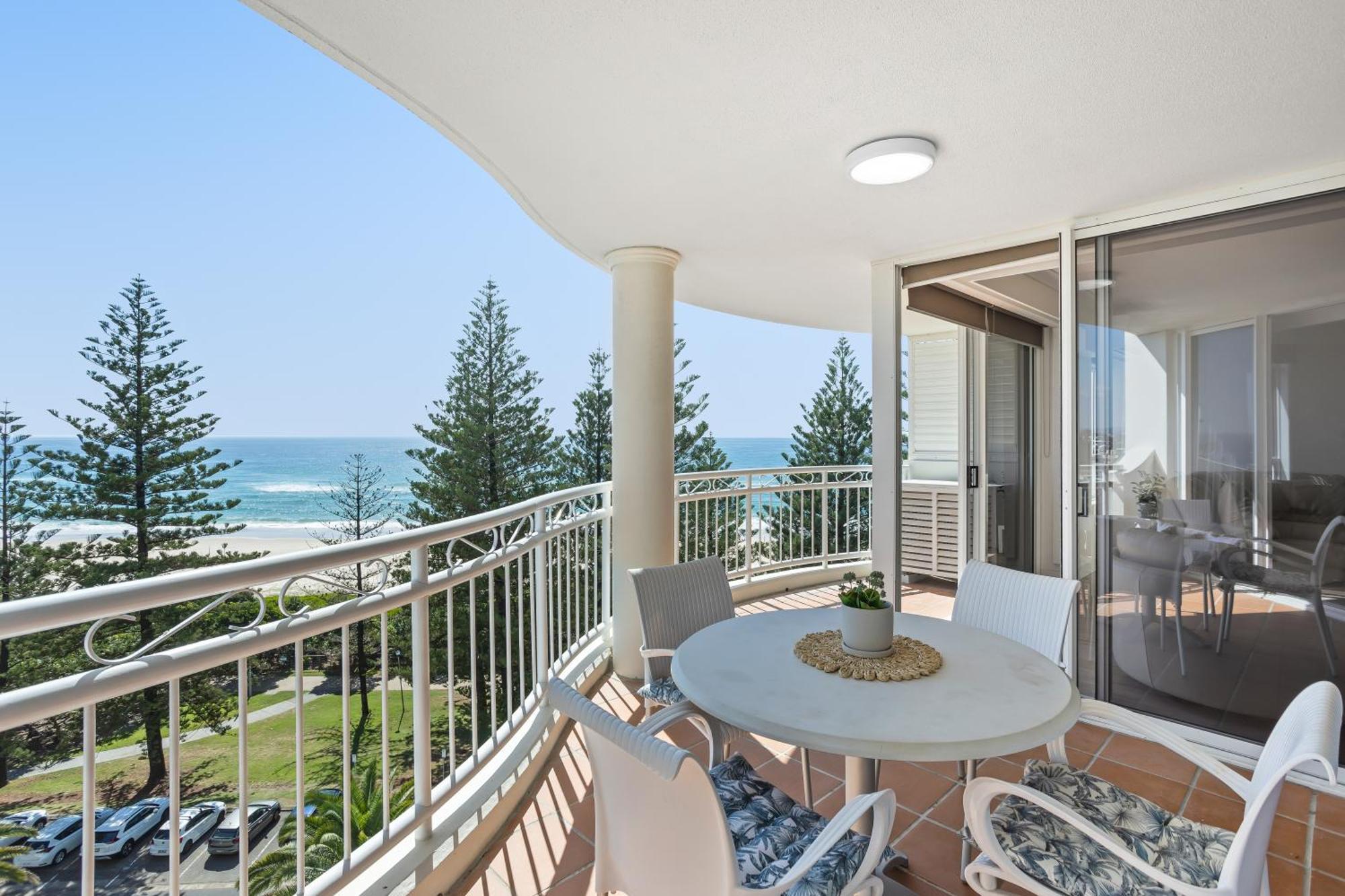 Ultiqa Burleigh Mediterranean Resort Gold Coast Exteriér fotografie